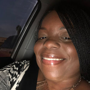 Meet your Posher, Davida